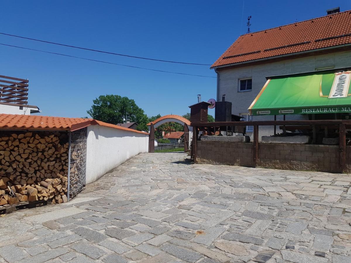 Penzion Na Statku Brezova Brezova  エクステリア 写真